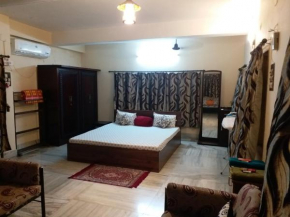 Arunir basha home stay with wi fi